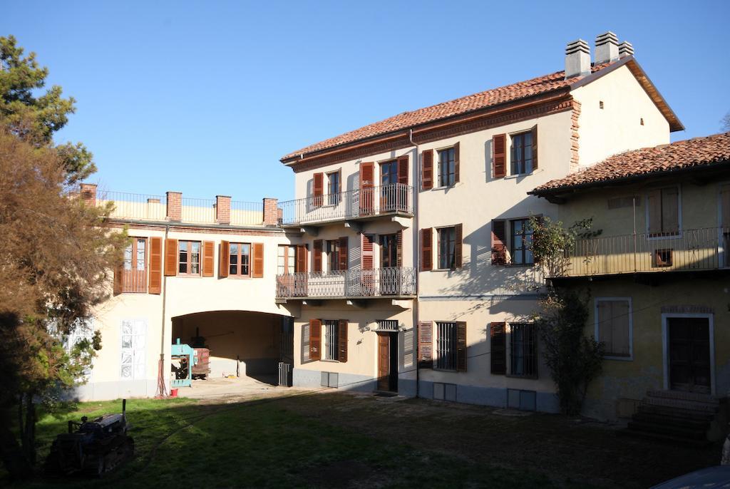 Relais San Desiderio Bed & Breakfast Calliano  Exterior photo